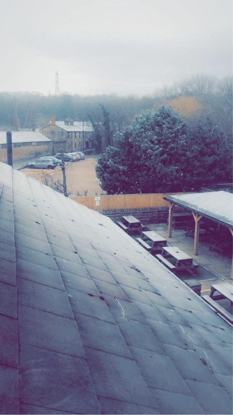 Market Elsecar Экстерьер фото