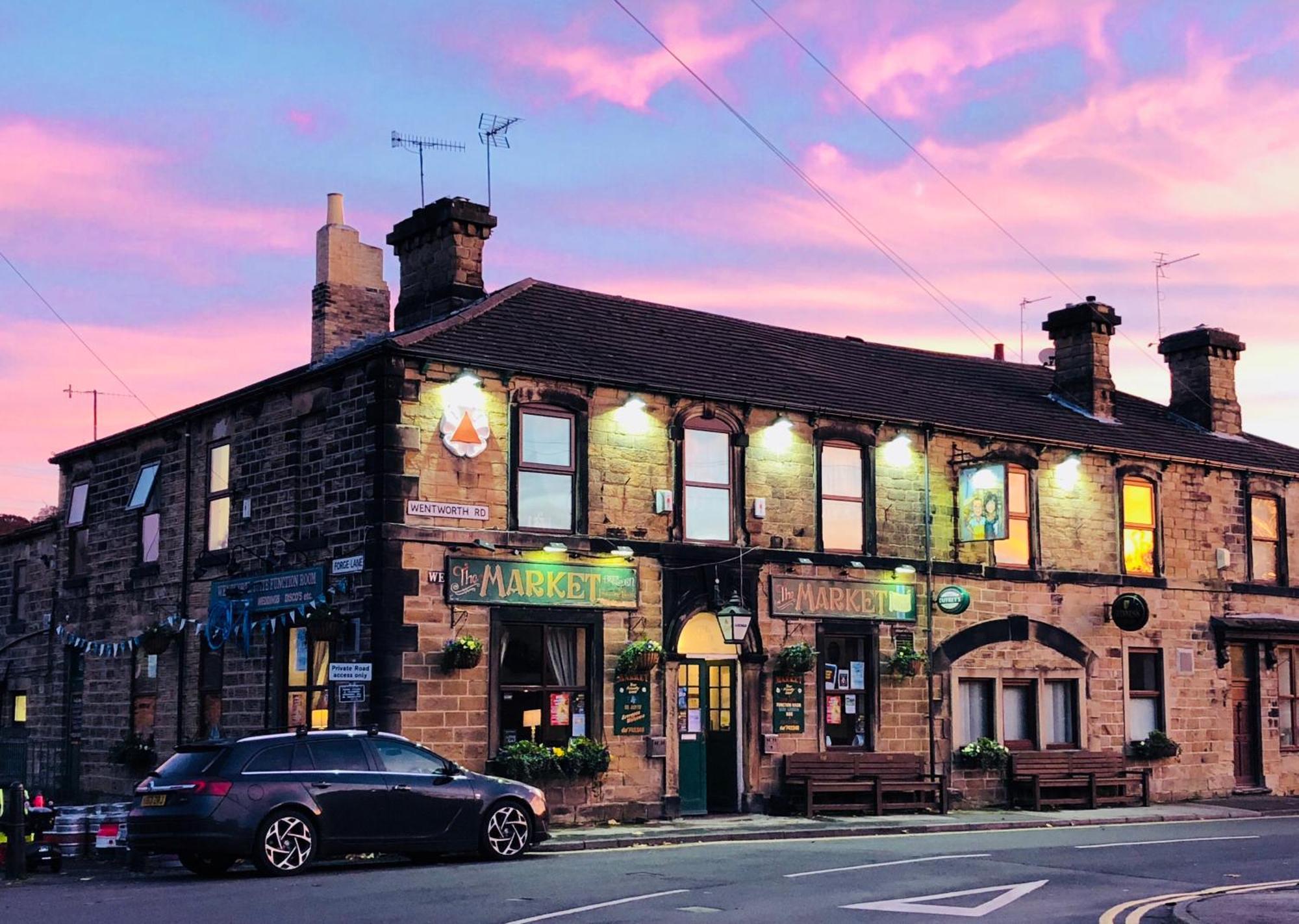 Market Elsecar Экстерьер фото