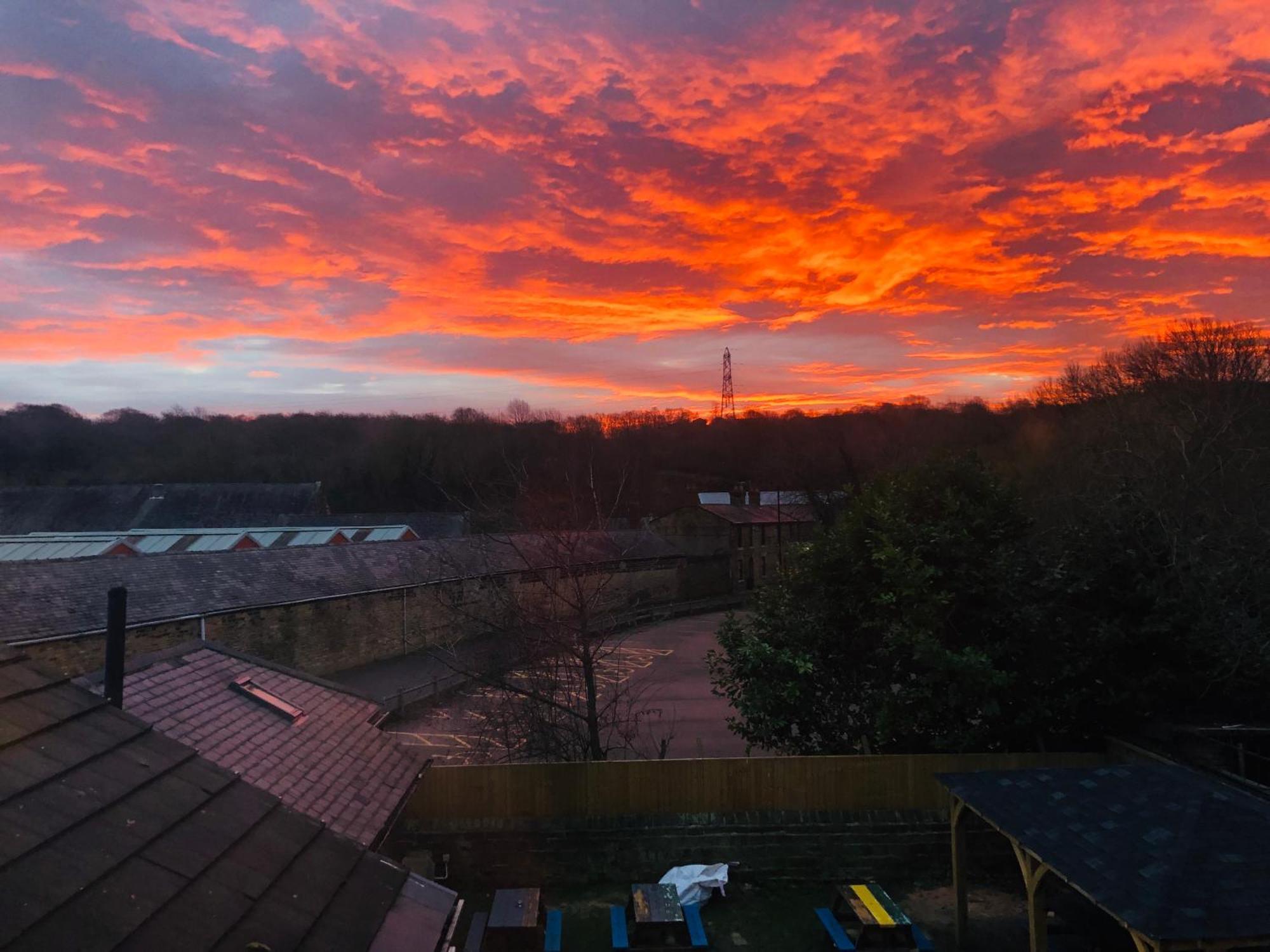 Market Elsecar Экстерьер фото